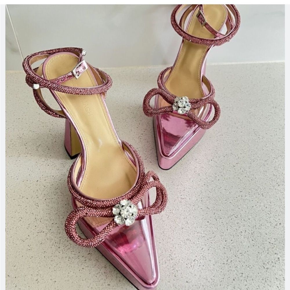MACH & MACH Double Crystal Bow Platform Pump Pink with Dust bag 9.5 NWT  $1225